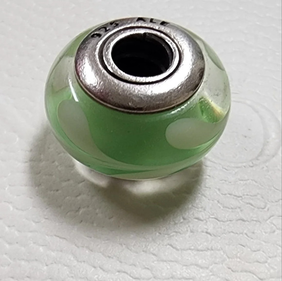 Pandora Green Swirl Charm - Picture 5 of 7